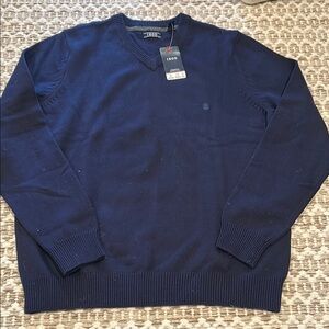 Izod Men's navy  Blue V-Neck Sweater. New with tags   Size large